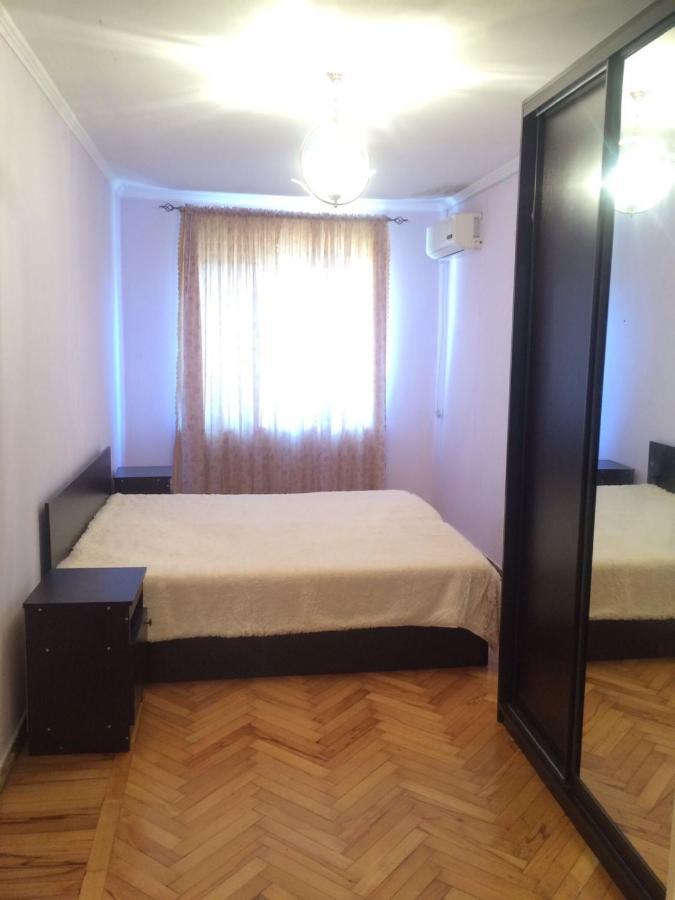 Квартира У Моря В Сухуме Сухуми Екстериор снимка